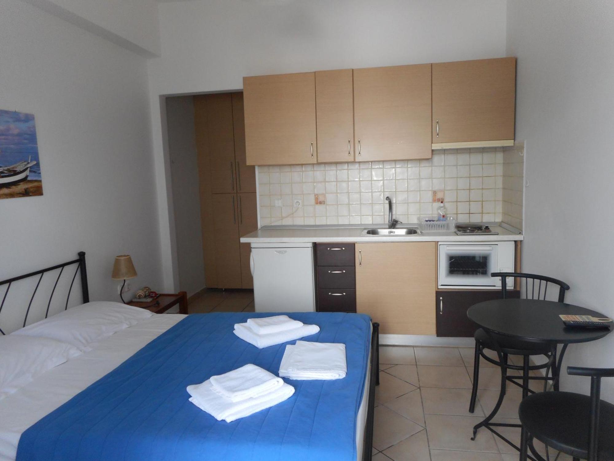 Pantonia Apartments Agia Pelagia  Экстерьер фото