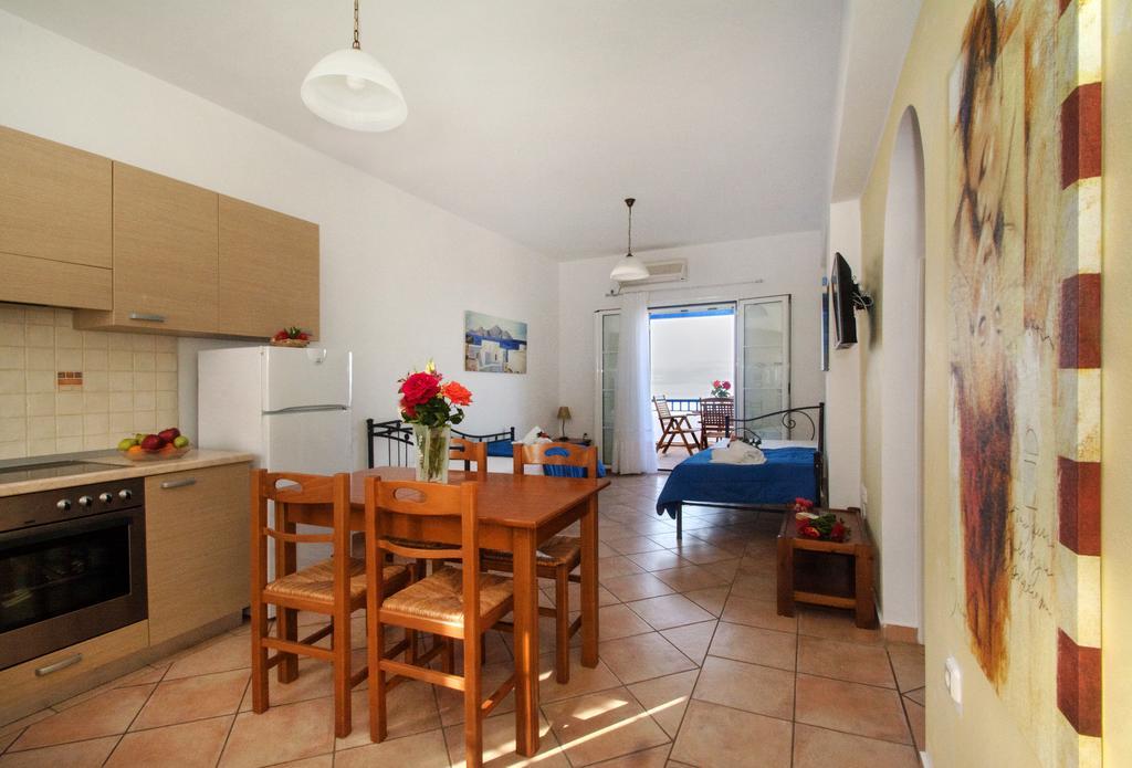 Pantonia Apartments Agia Pelagia  Экстерьер фото