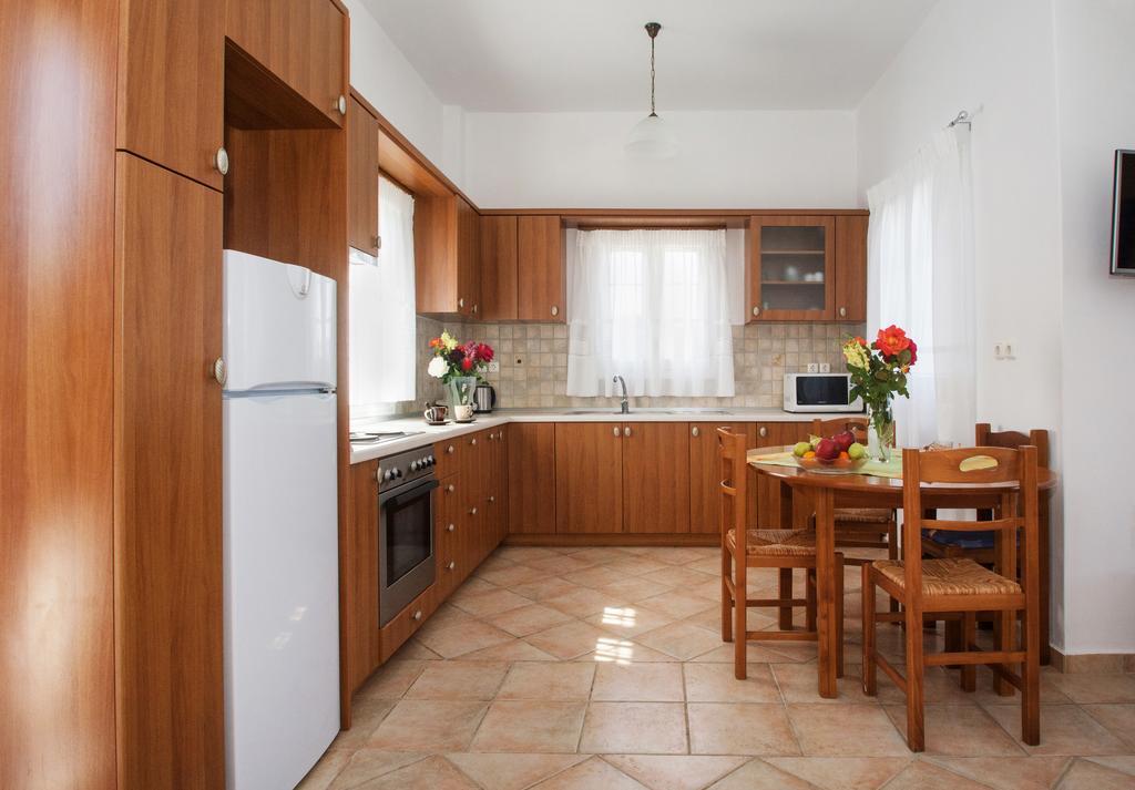 Pantonia Apartments Agia Pelagia  Экстерьер фото
