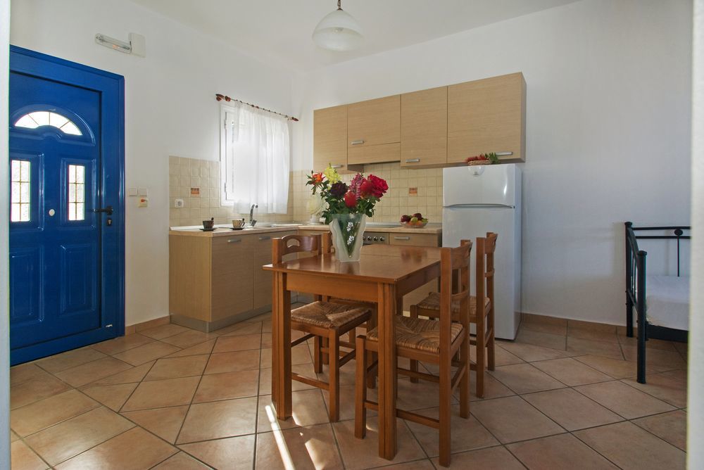 Pantonia Apartments Agia Pelagia  Экстерьер фото