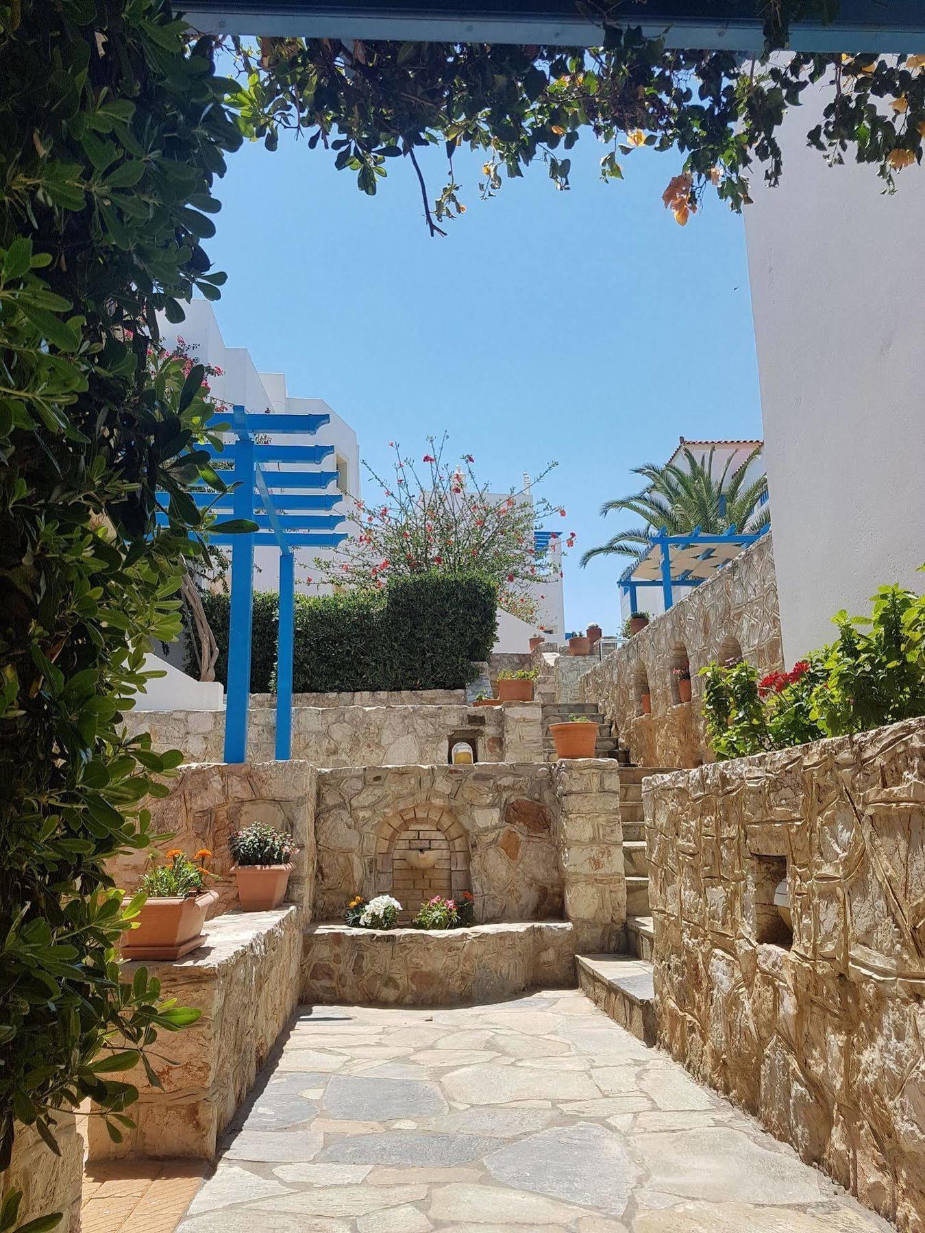 Pantonia Apartments Agia Pelagia  Экстерьер фото