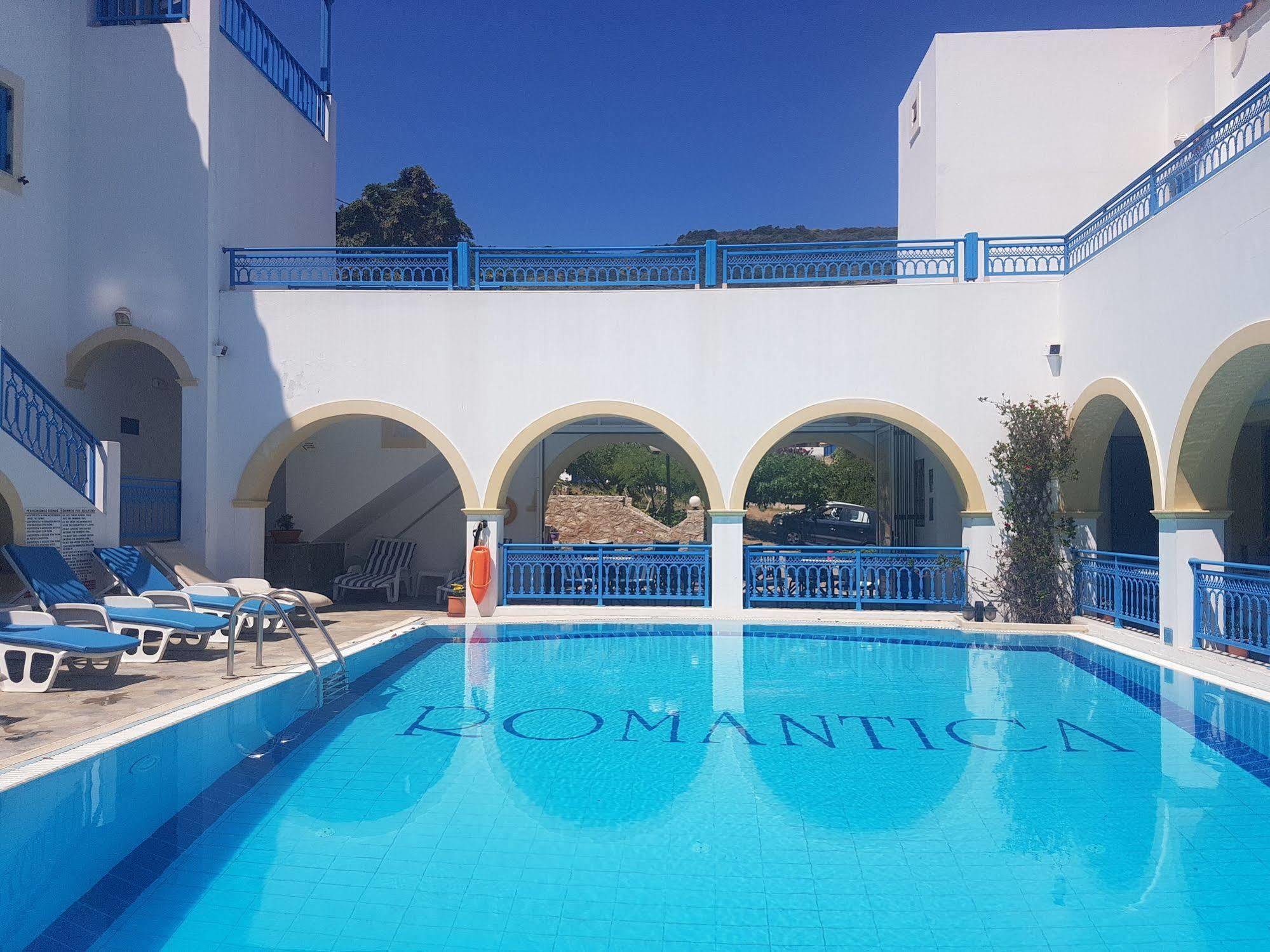 Pantonia Apartments Agia Pelagia  Экстерьер фото
